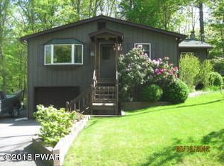 178 Maple Dr, Shohola, PA 18458