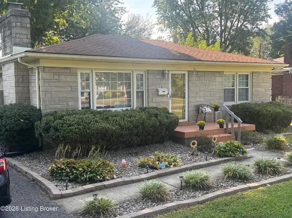 5111 Feys Ct, Louisville, KY 40216
