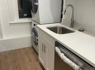 128 Prince St #3, Boston, MA 02113