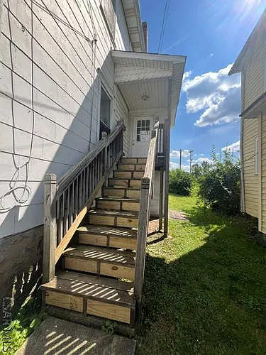 3418 Graham Ave #2 Photo 1