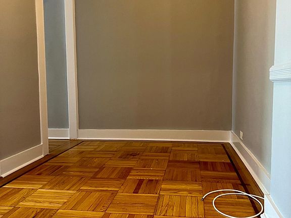2nd image of 360 E 205th St #1B