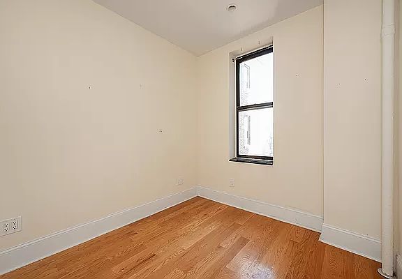 5th image of 1059 Union St APT 5G