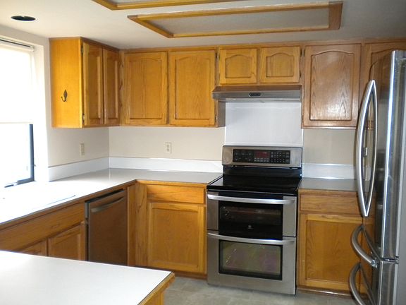 5th image of 14940 Tahoma Blvd SE