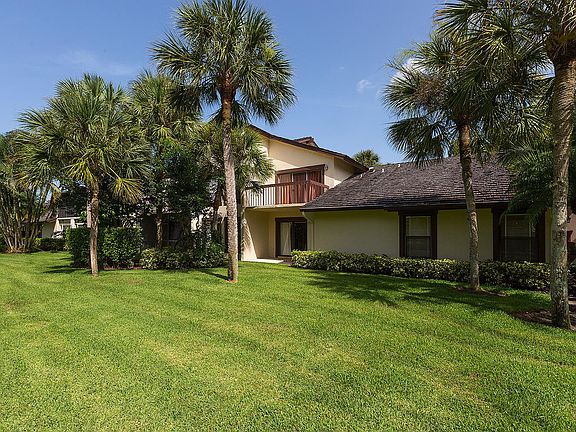 3rd image of 11397 Pond View Drive #E102