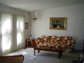 2nd image of 105 Camelot Ct