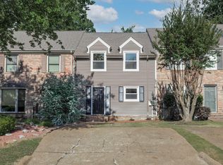 3853 Overton Manor Ln, Birmingham, AL 35243