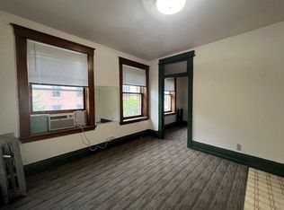 105.5 State St #7, Madison, WI 53703