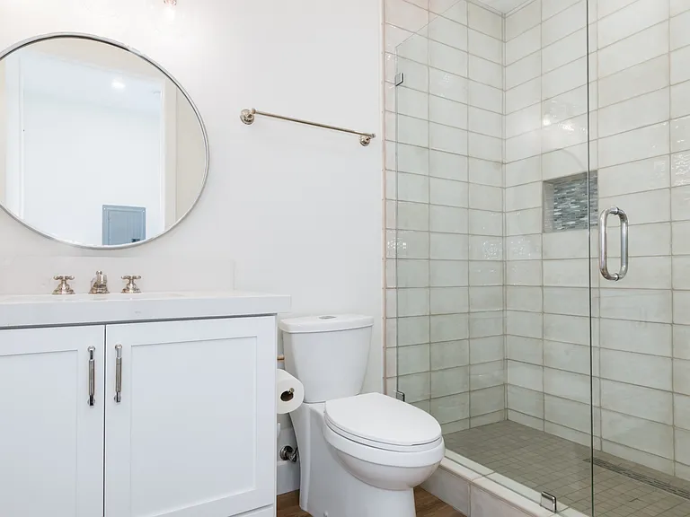 3608 Oleander Dr — Photo 11