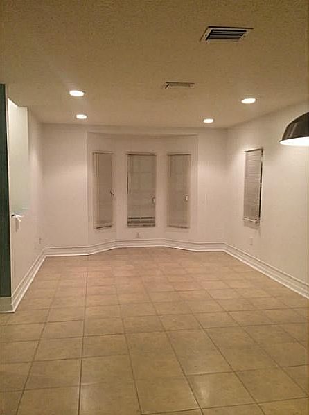 1st image of 1780 NE 36th Ave
