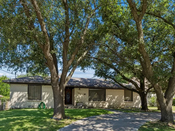 8011 Eagle Trl, Dallas, TX 75238