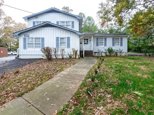 2251 Roswell Rd NE, Marietta, GA 30062