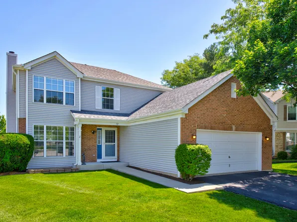 12 Foxglove Ct, Bolingbrook, IL 60440