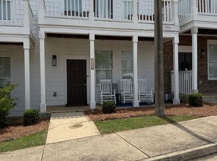 225 Town Center Dr, Oxford, MS 38655