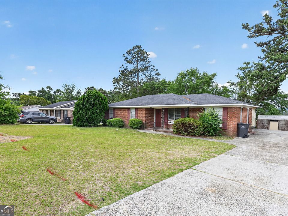 1st image of 2930 Rollingwood Dr