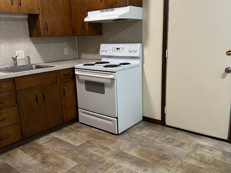 Pine Forest Apartments and Townhomes — Photo 12