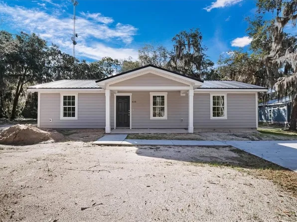 620 Kellsie Cir, Darien, GA 31305