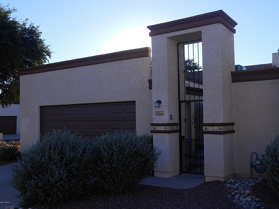 2nd image of 8877 N Carolanne Dr