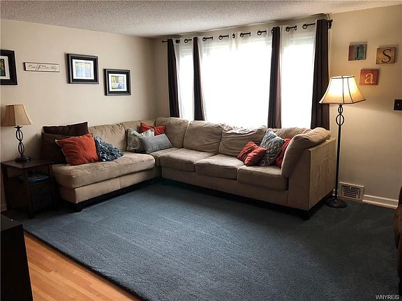 5th image of 132 Westfall Dr