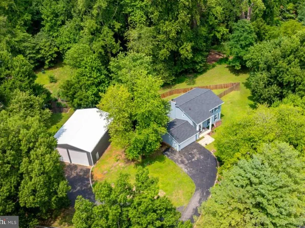 136 Collington Ct, Arnold, MD 21012