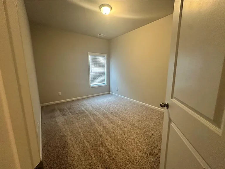 798 Gordon St — Photo 24