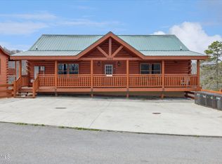 3266 Lonesome Pine Way, Sevierville, TN 37862