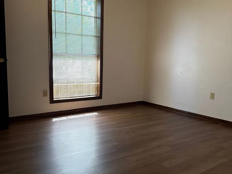 16 Willow Dr — Photo 10