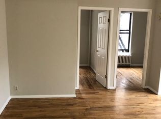 208 Thompson St APT 11, New York, NY 10012