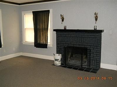 5th image of 2515 Custer Ave