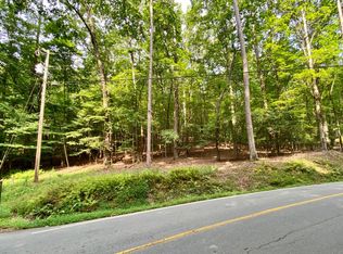 137R/135 Shiloh Ln, Ellijay, GA 30540