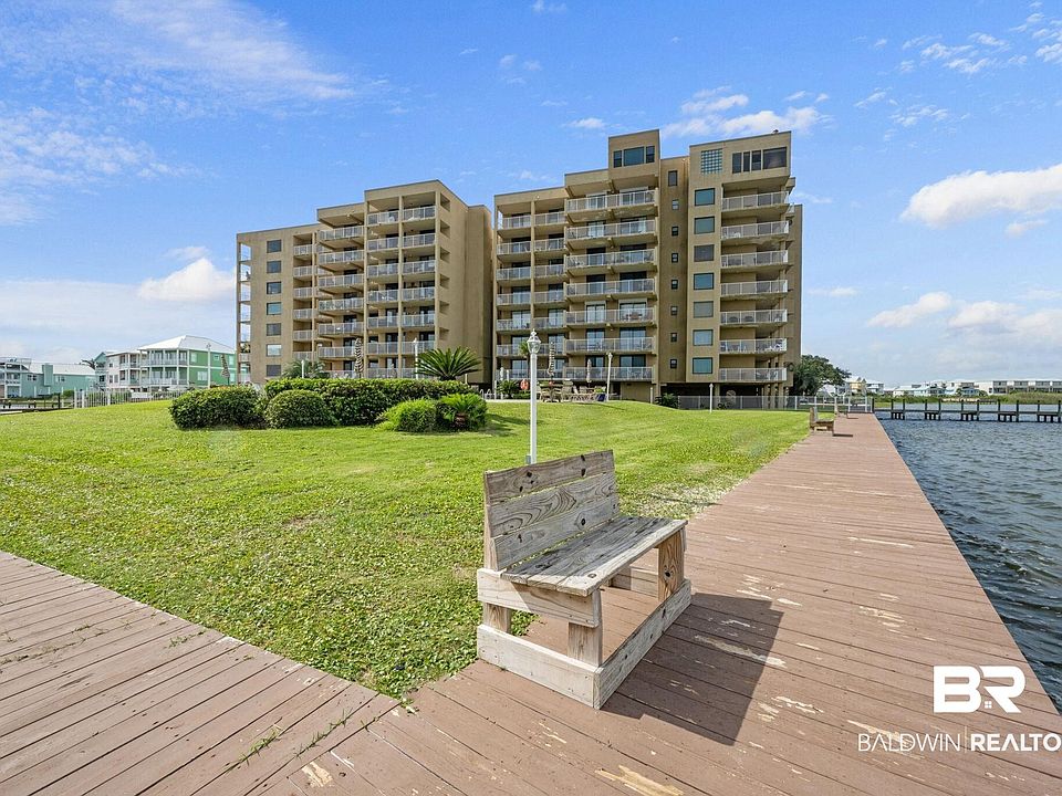1st image of 1516 Sandpiper Ln APT 403