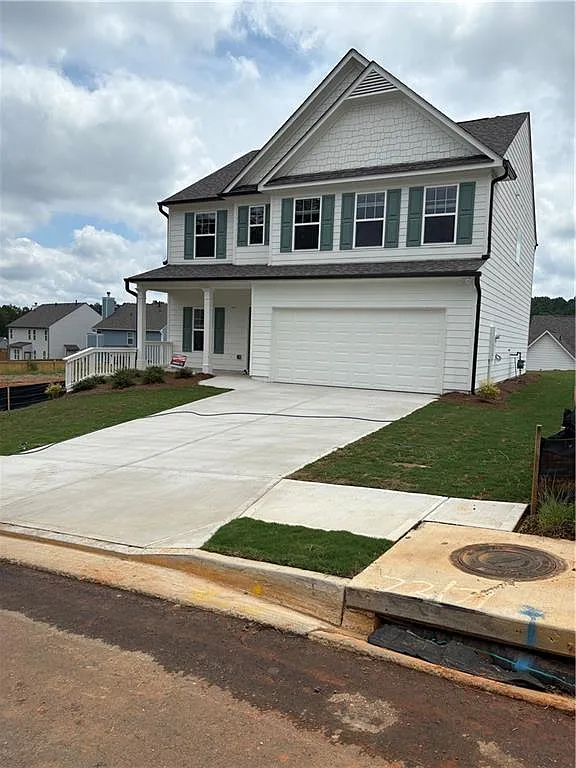 4 bed, 2.5 bath, 2200 sqft, $2,550 — Photo 2