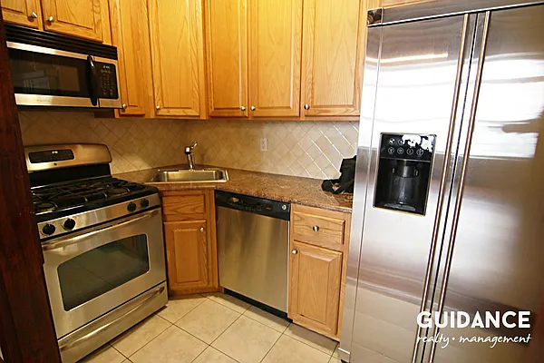 Rented by Guidance Realty Corp. | media 9