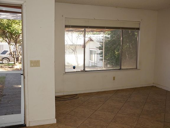 3rd image of 5504 Village Oak Ct