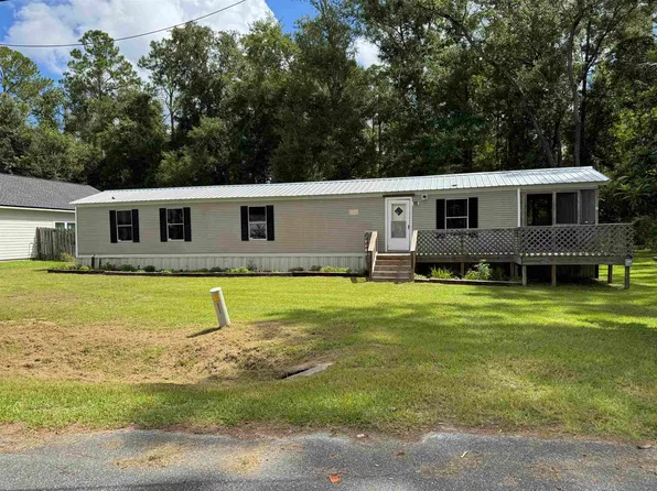 39 Klickitat Dr, Crawfordville, FL 32327