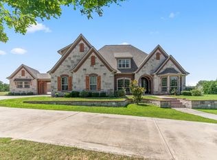 830 Cemetery Rd, Decatur, TX 76234