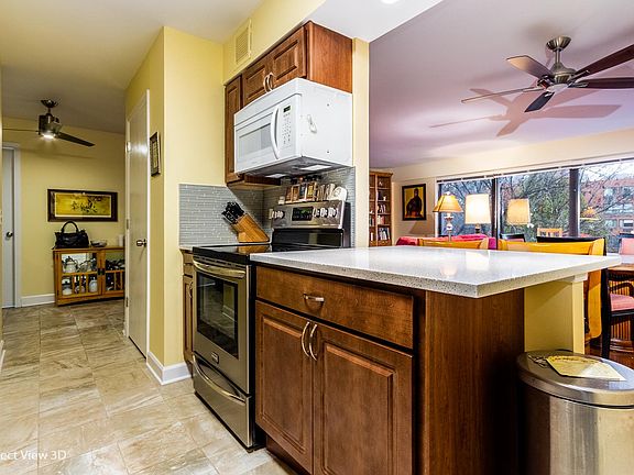 3rd image of 1169 S Plymouth Ct APT 404