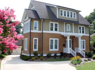 2617 Forest Dr, Charlotte, NC 28211