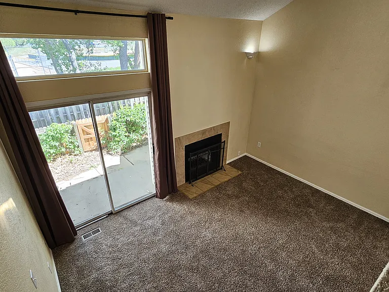 17111 E Ford Dr — Photo 26
