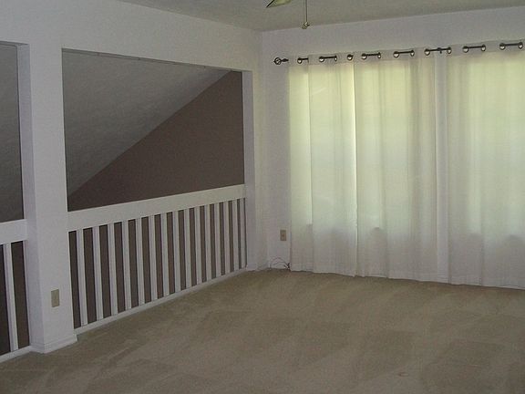 3rd image of 4600 Barnacle Dr