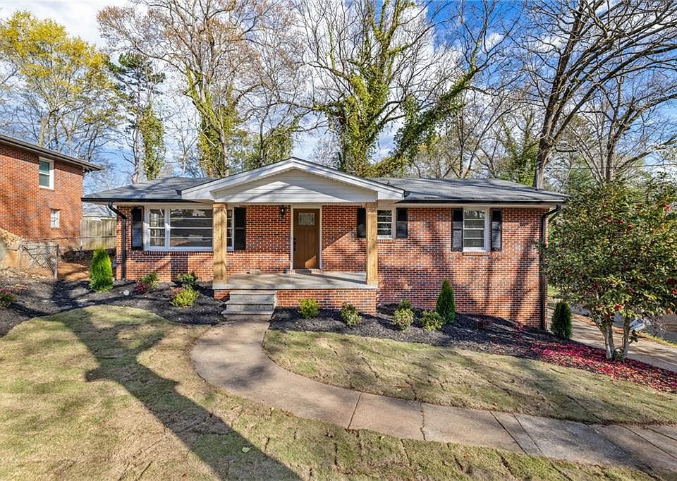 1st image of 212 Christopher Dr