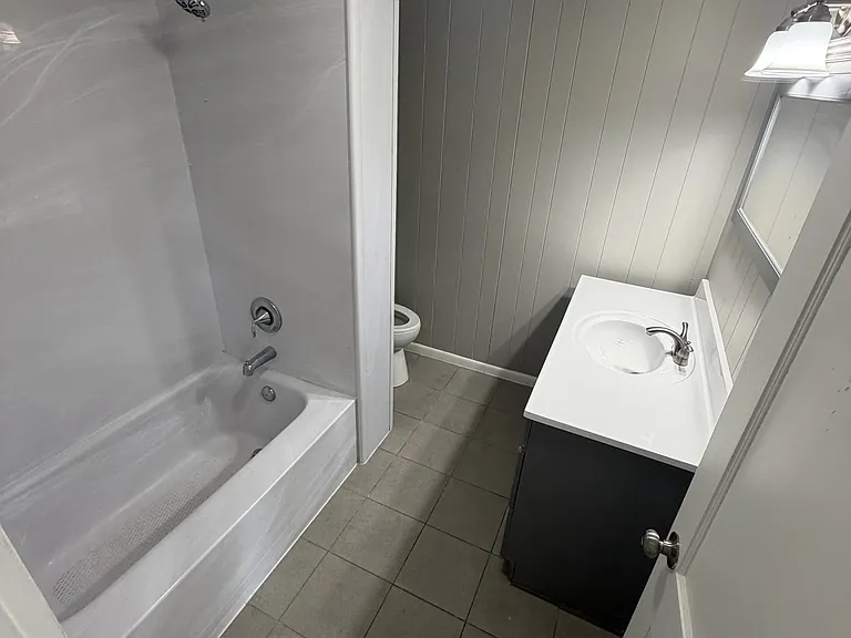 3009 Holton Ave — Photo 7