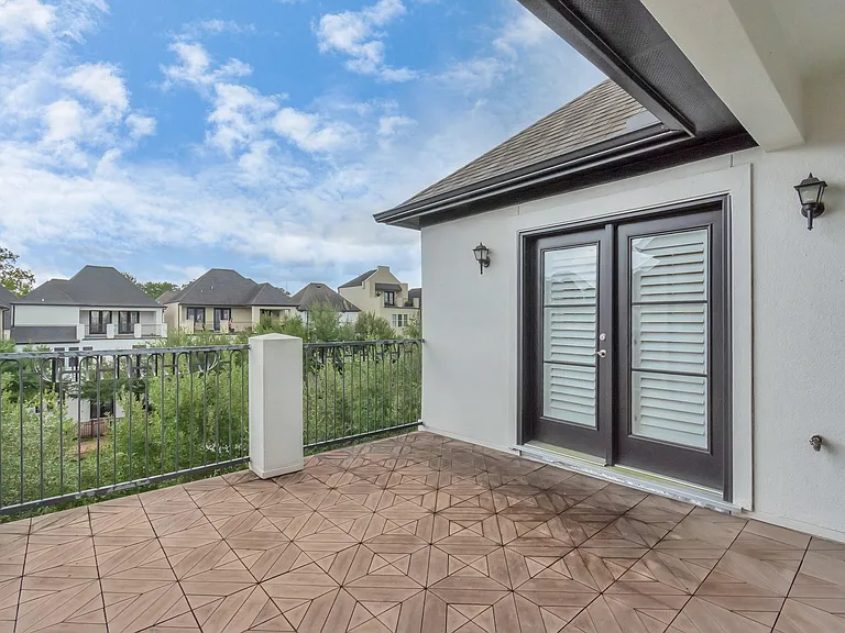 1716 Upland Lakes — Photo 42