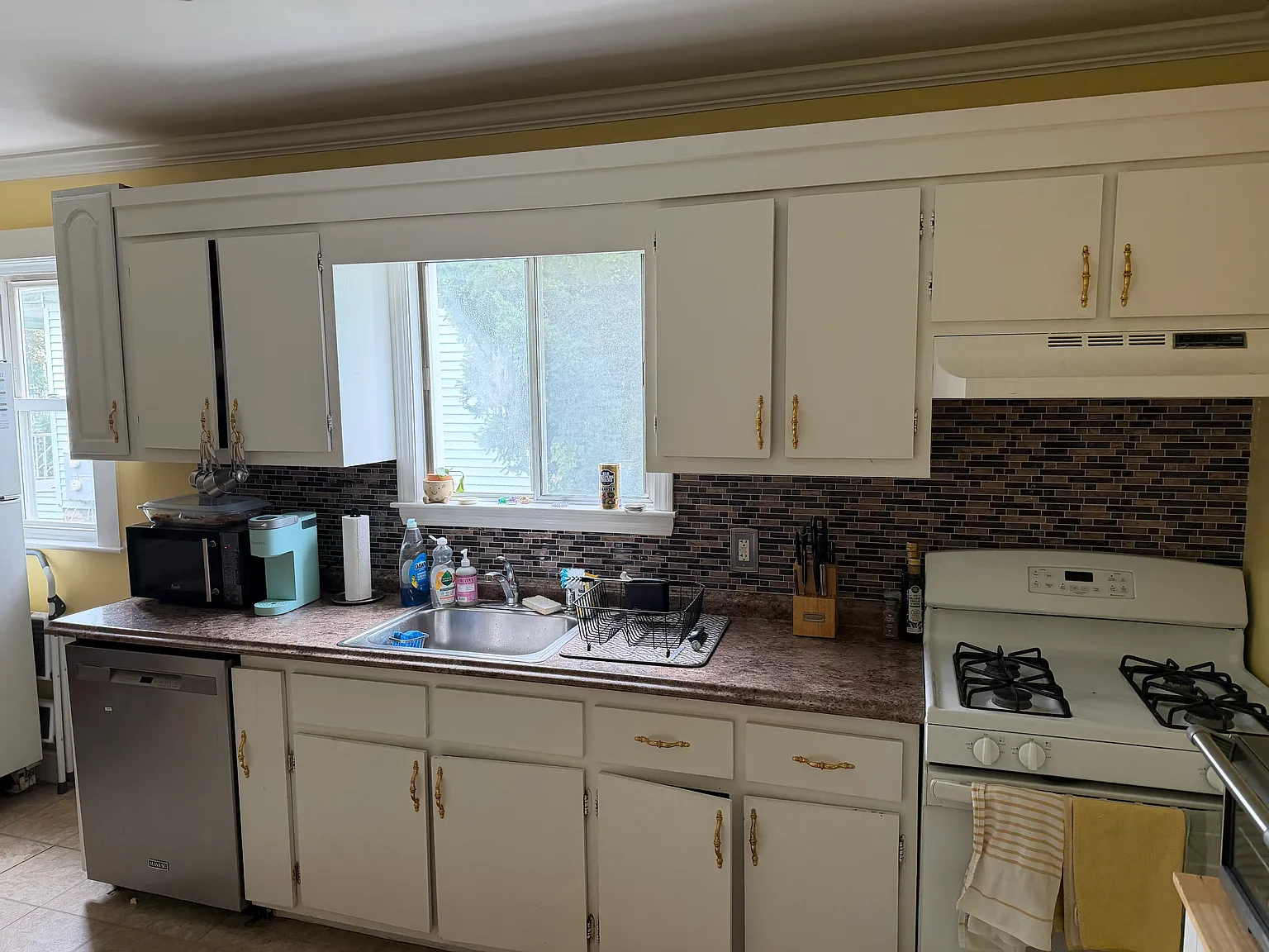 3 bed, 1000 sqft, $3,900 — Photo 1