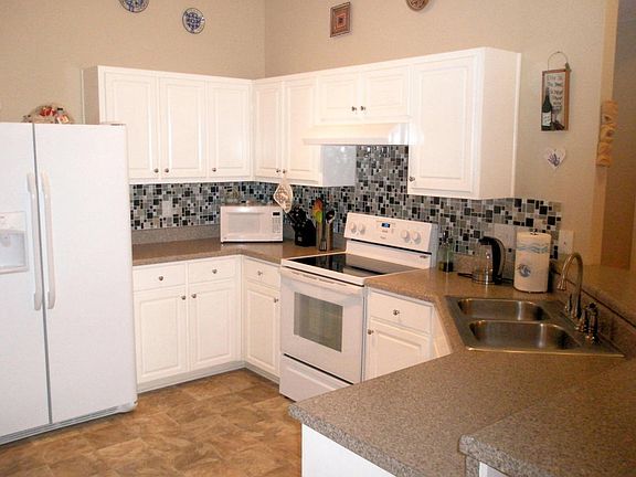 3rd image of 1295 Sterling Point Pl