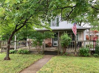 2515 Old Hughes Rd, Liberty, MO 64068