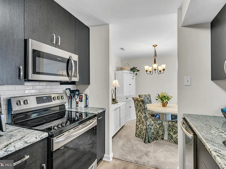 1307 Bennett Pl — Photo 19