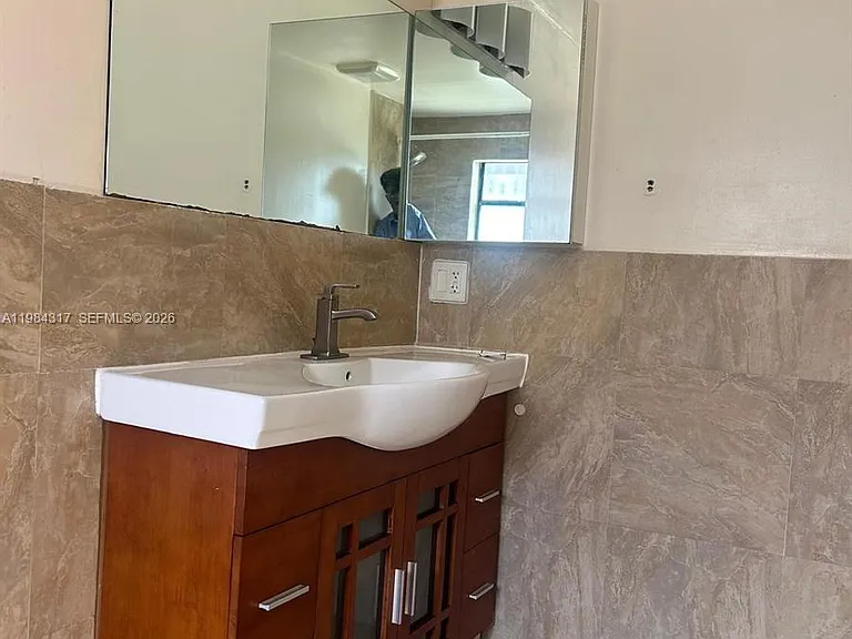 8866 SW 126th St — Photo 10