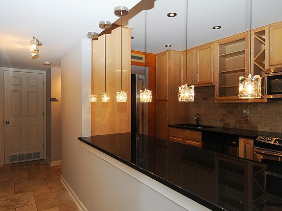 5th image of 940 Beau Dr Unit 210