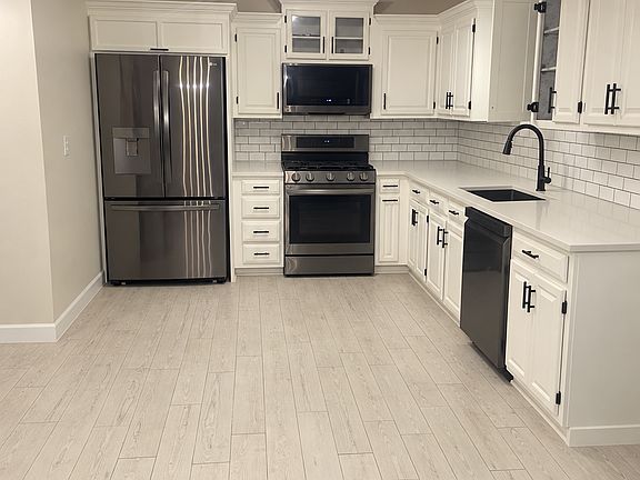 2nd image of 160 Springdale Rd