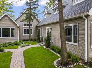 68 High Point Rd, Bloomingdale Boro, NJ 07403